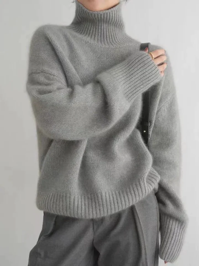 NAOMI™ | Refined Turtleneck Sweater