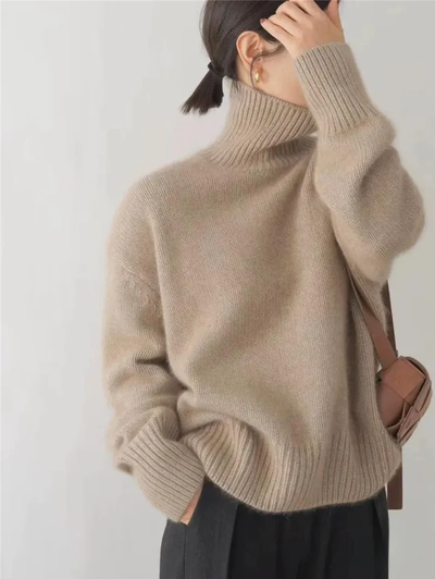 NAOMI™ | Refined Turtleneck Sweater